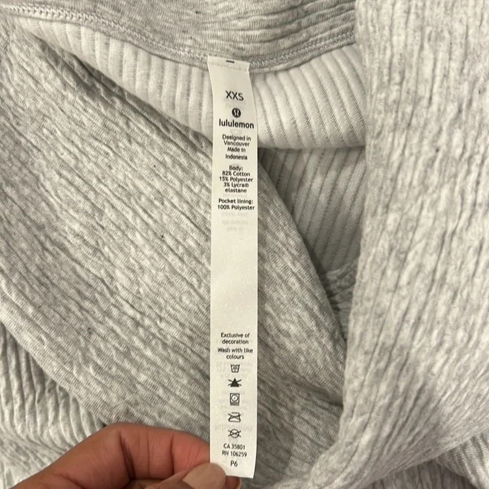 Lululemon Gray Sweater, Size XXS
